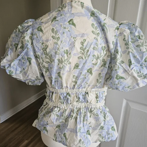 entro Blue and Cream Floral Tie-Front Peplum Blouse - Picture 2 of 3